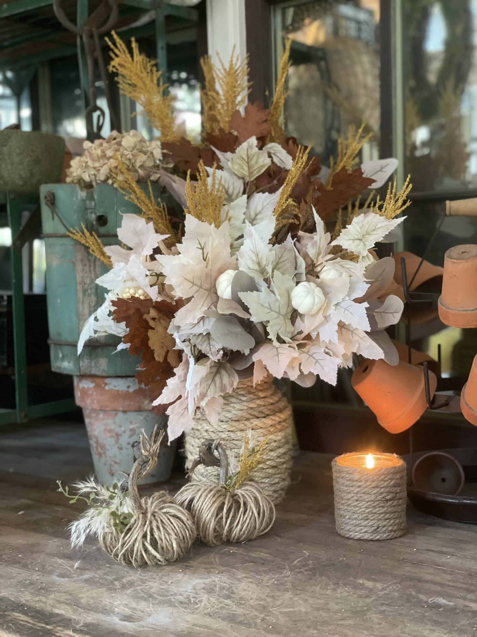 Buy Aiwanto Flower vase Decorative Flower With Vase Tabletop Decoration  Home Decor Piece(3Pcs) Online - Shop Home & Garden on Carrefour UAE