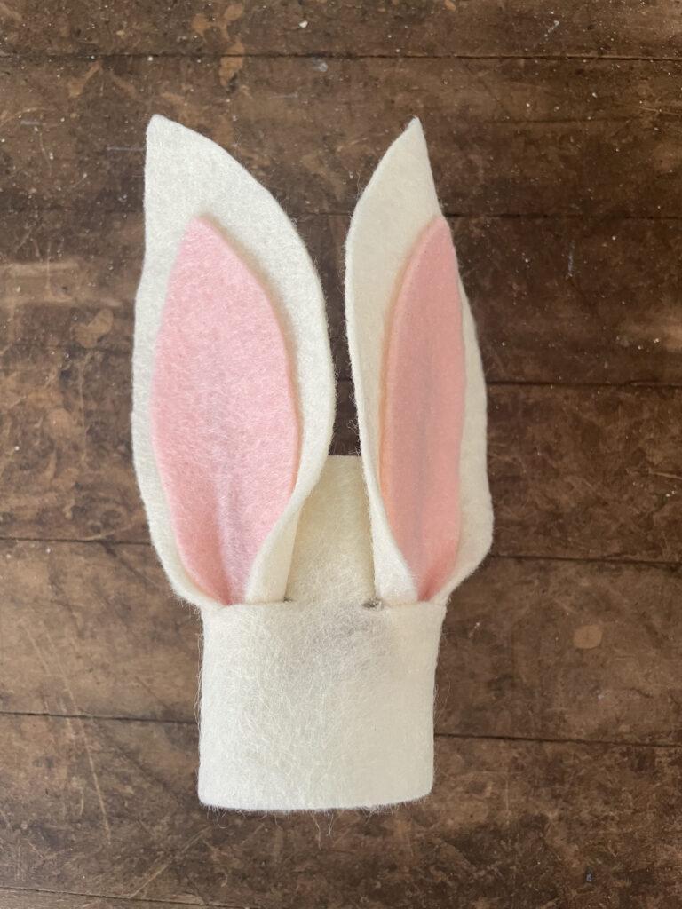 How to make bunny ear napkin rings for your Easter place setting