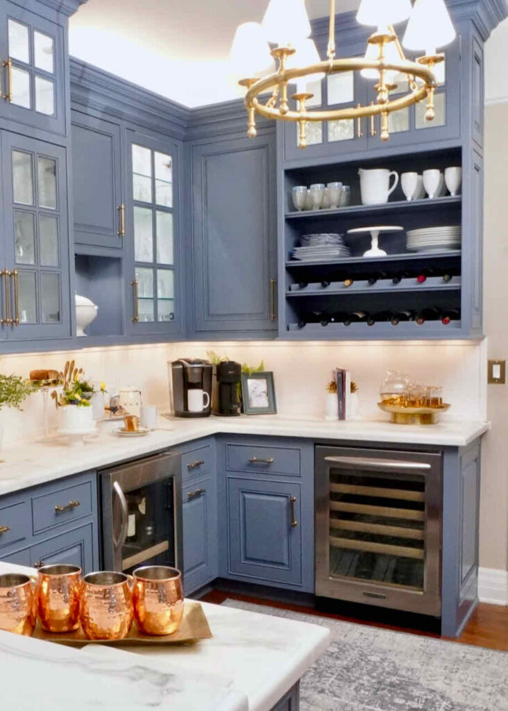 Butler's Pantry Design Ideas -wine cooler in butlers pantry 