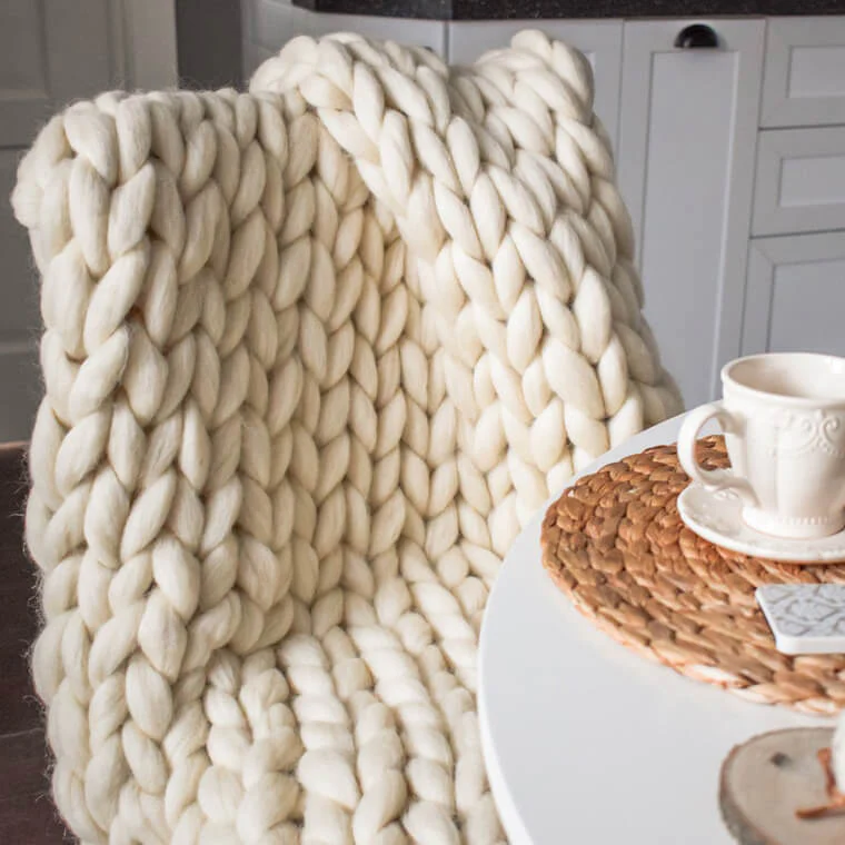 Learn How to make a Chunky Knit Blanket and More