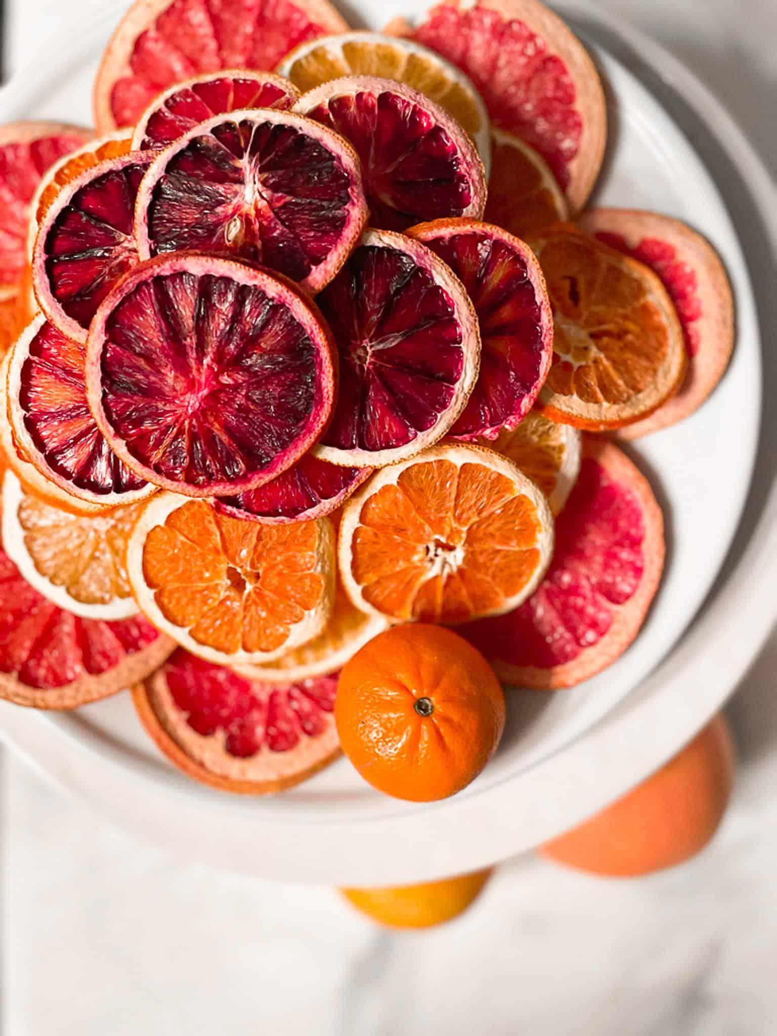 How to Make Dried Orange Slices for Holiday Decoration