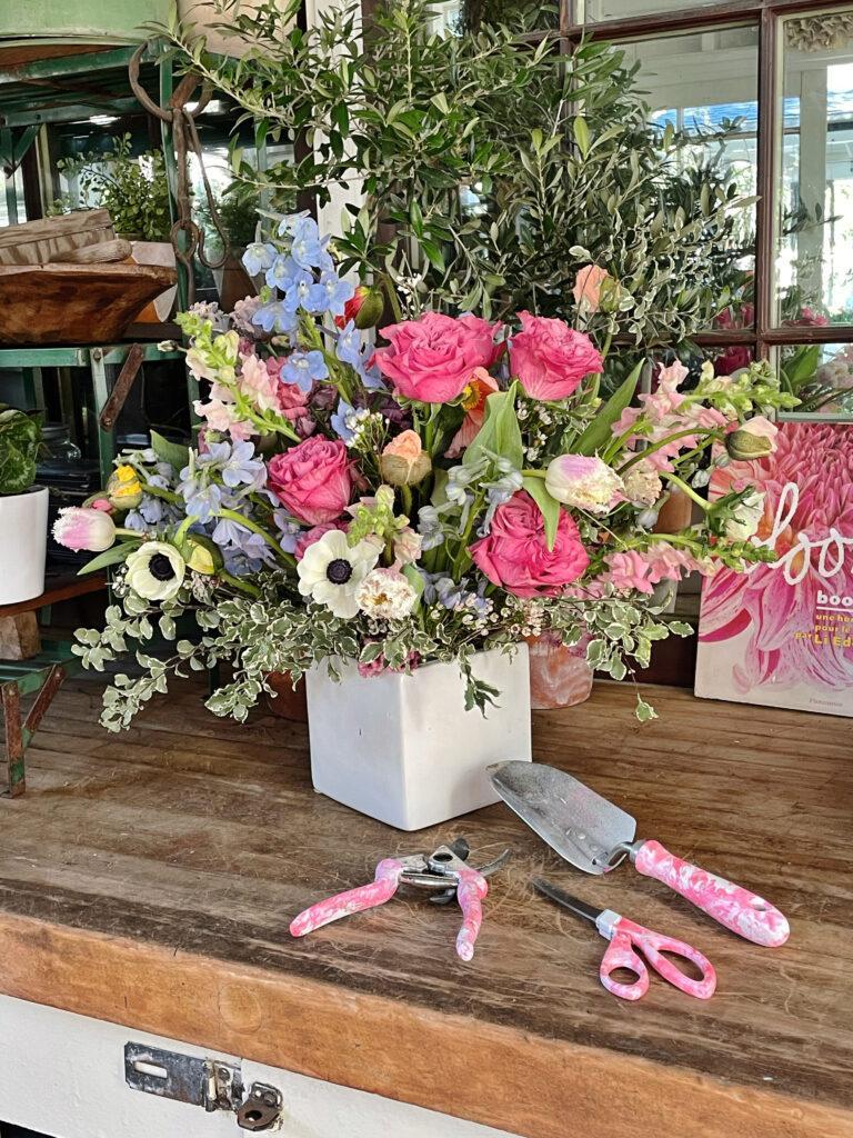 Flower arrangement in the she shed