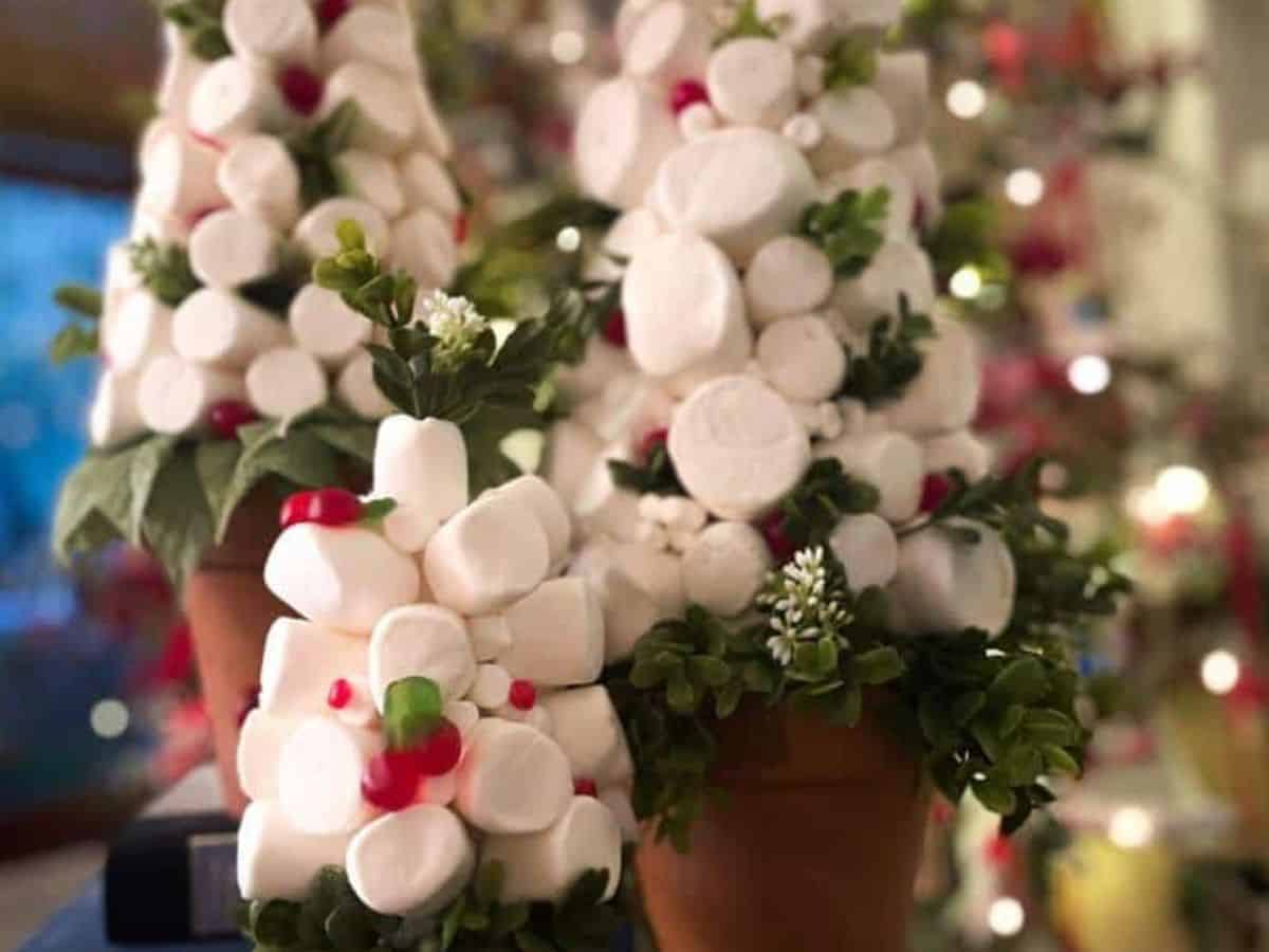 How to Make Marshmallow Christmas Trees for Decor
