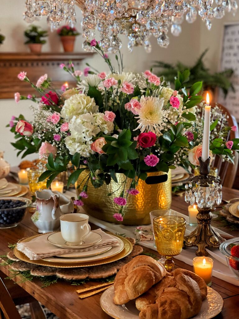 Floral arrangement on dining room table - Spring Decor 