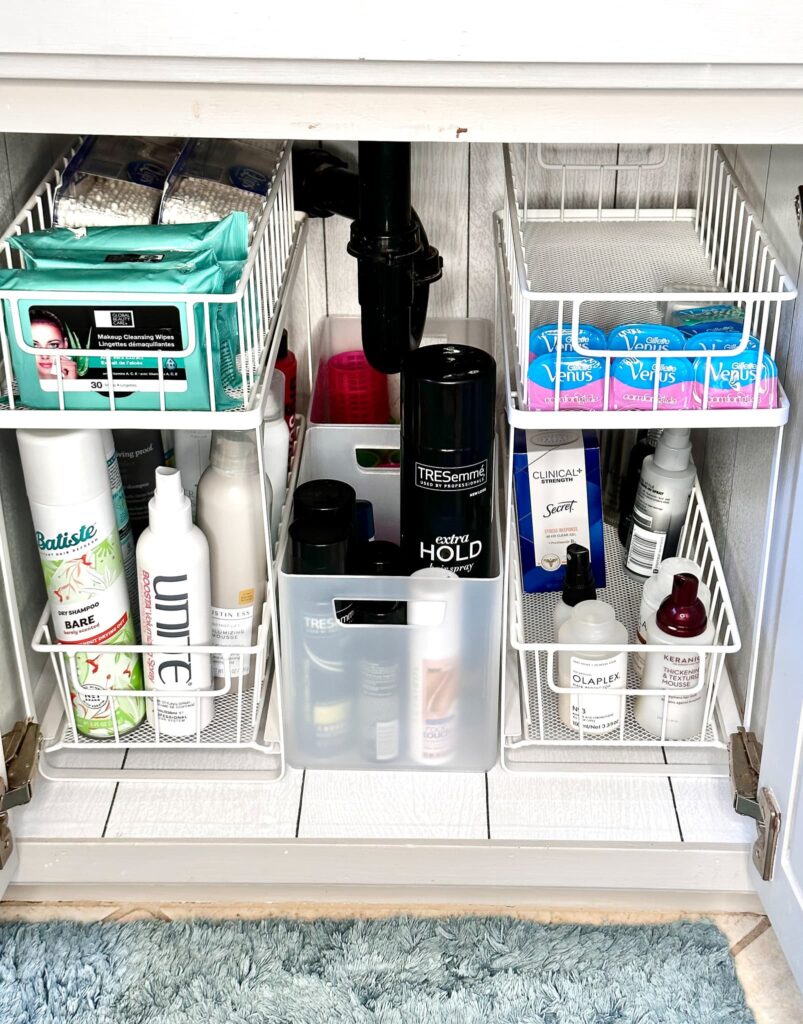 Organized cabinet under the bathroom sink