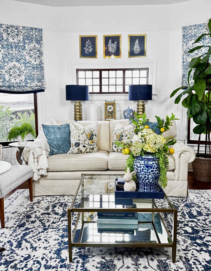 https://wmdesignhouse.com/wp-content/uploads/2023/03/blue-and-white-living-room.jpeg