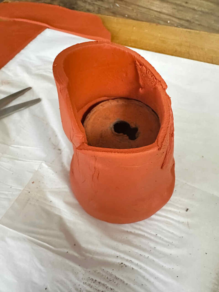 DIY Easter Rabbit - clay flower pot 