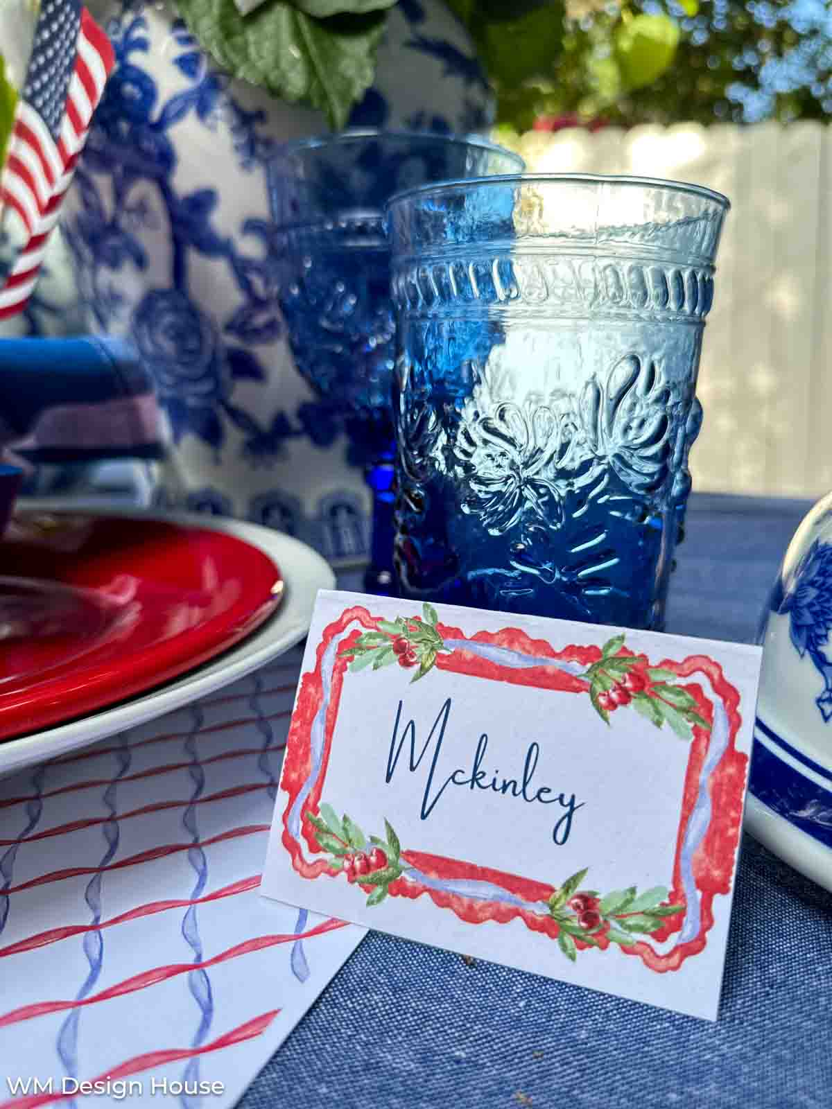 customized red, white, and blue dinner party place card printables 