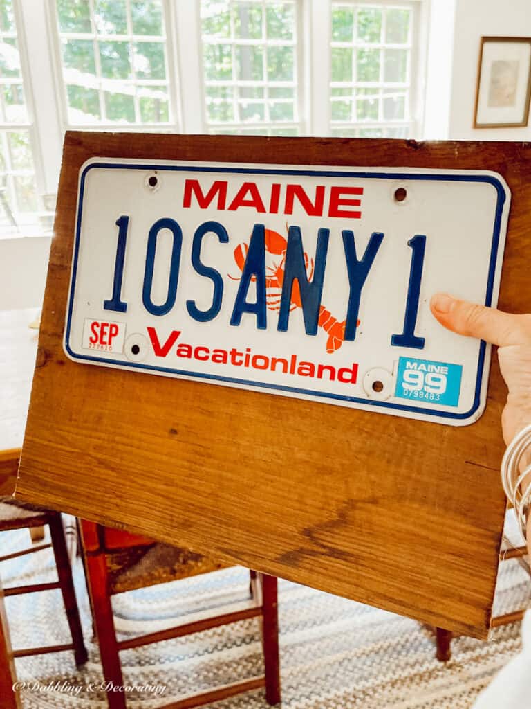 15 ideas to craft for the summer - license plates into a hat rach