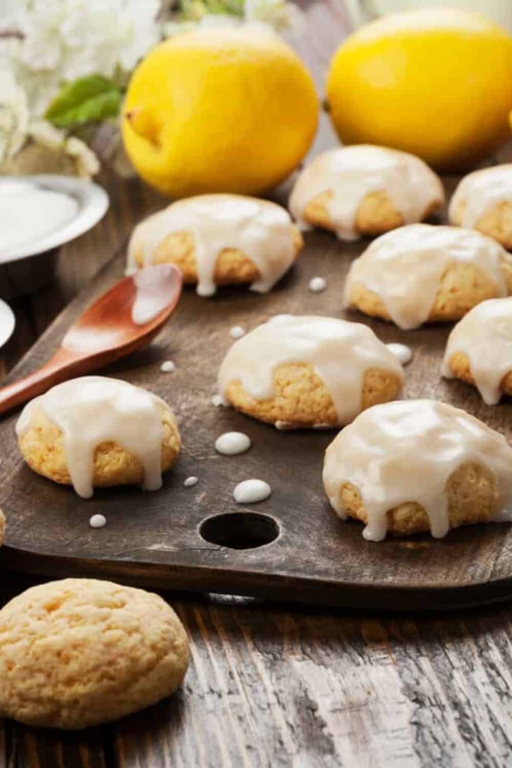 Lemon ricotta cookies with lemon glaze