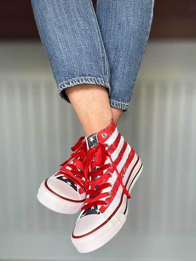 Paint Canvas Shoes With An Easy Patriotic Theme
