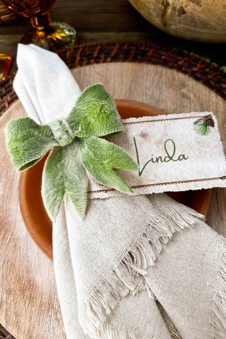 diy christmas place card holders- fresh lambs ear bow napkin ring