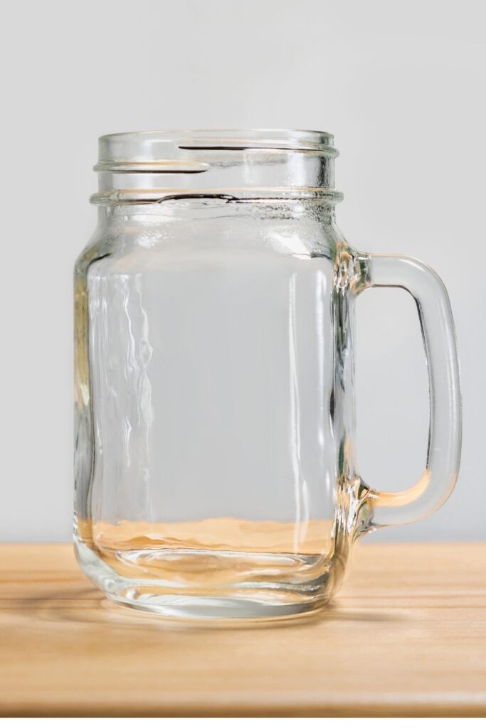 mason jar mug that is empty 
