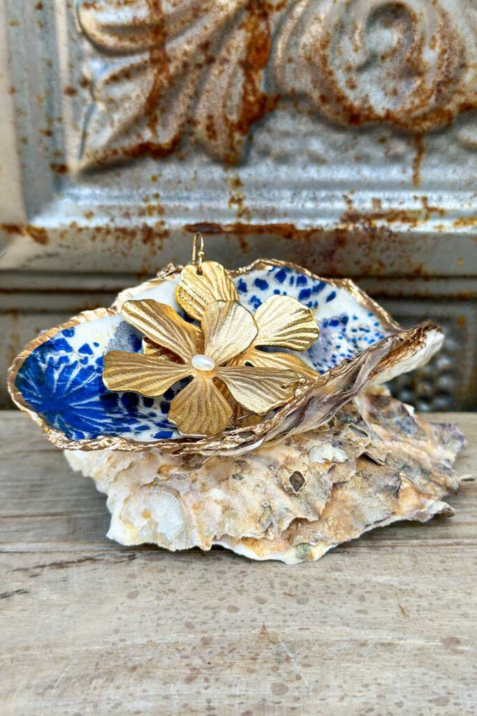  oyster shell jewelry dish