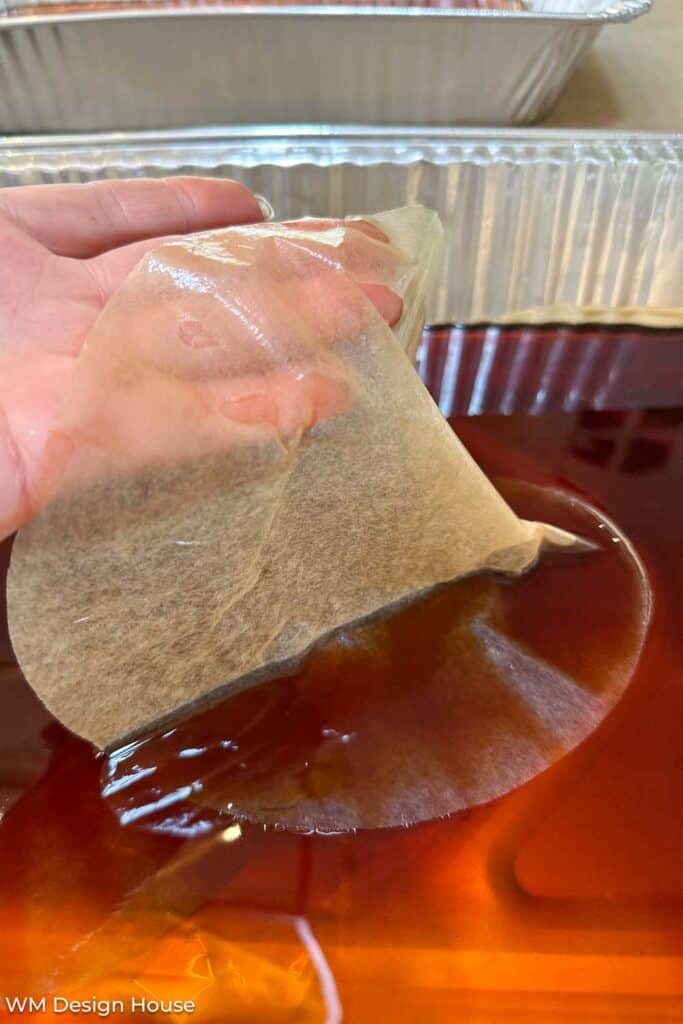 How to make coffee paper, submerging paper into coffee