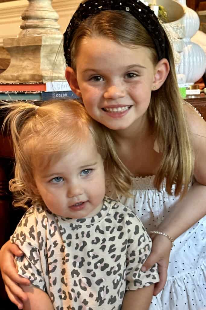 McKinley and Gabby - two little girls 