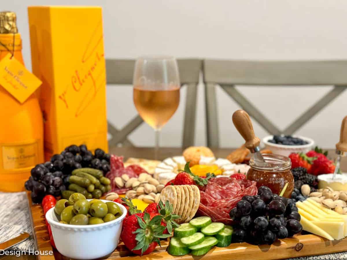 How to Build a Unique Wine Charcuterie Board with Cheese