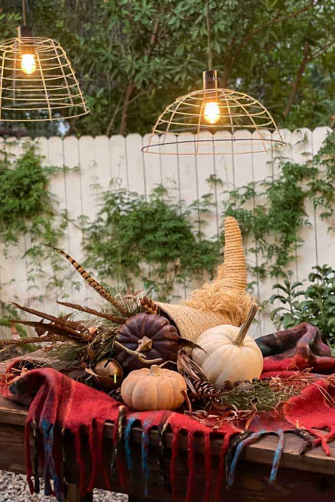 Finished Cornucopia basket with pumpkins and gourds. 