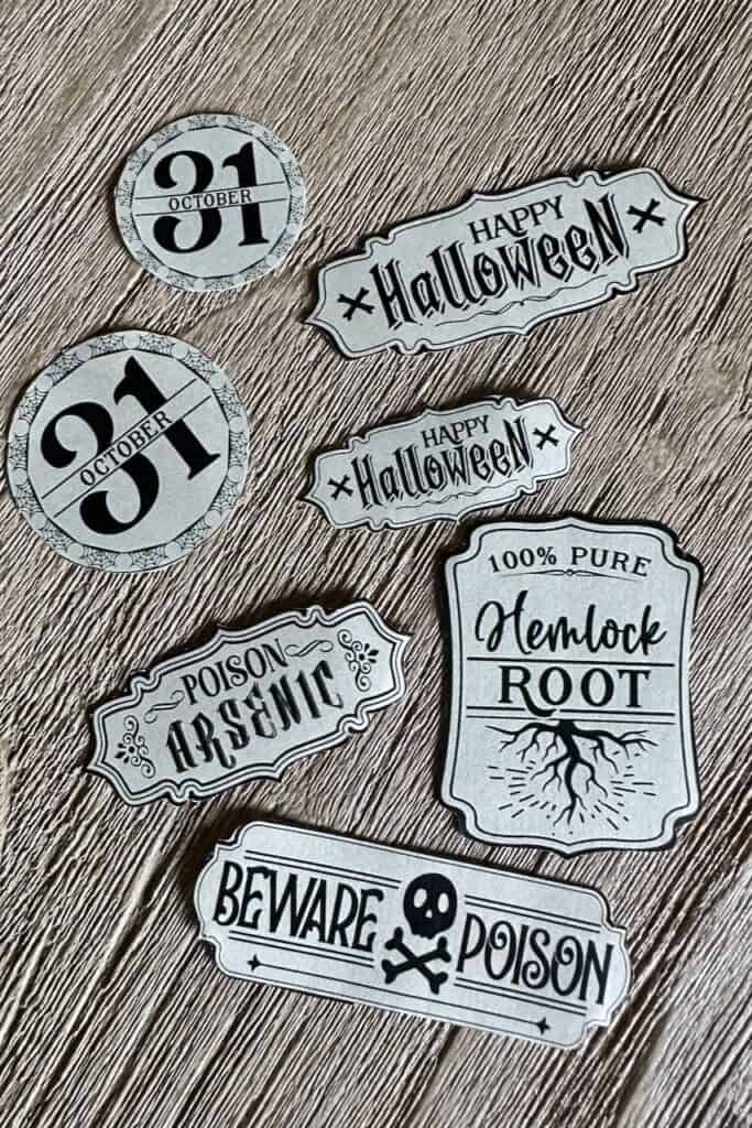 Free Apothecary labels for Halloween bottles. 