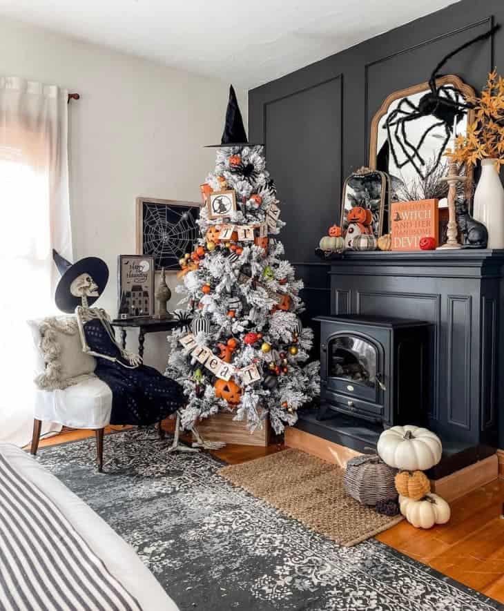 Halloween tree in orange, white and black 