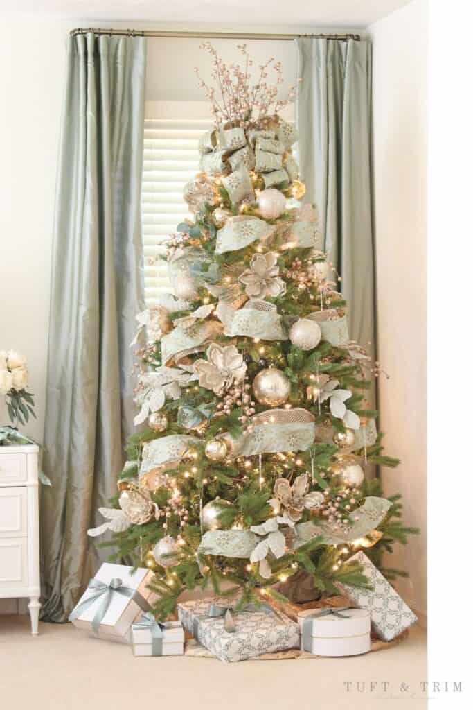 light green and gold tree 