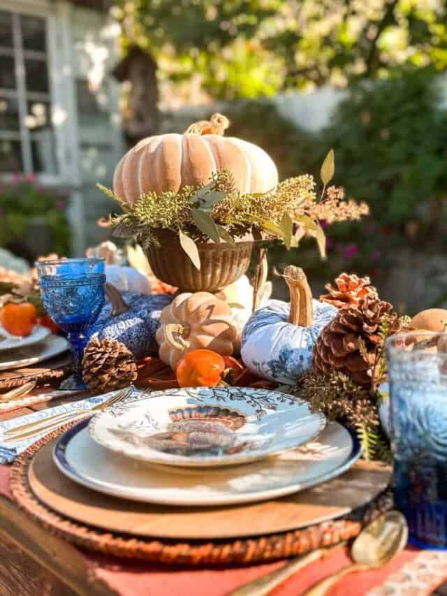 Beautiful Blue and Orange Thanksgiving Table Decor Ideas