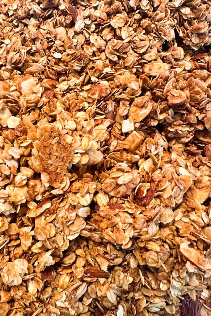 Homemade Vanilla Almond Granola