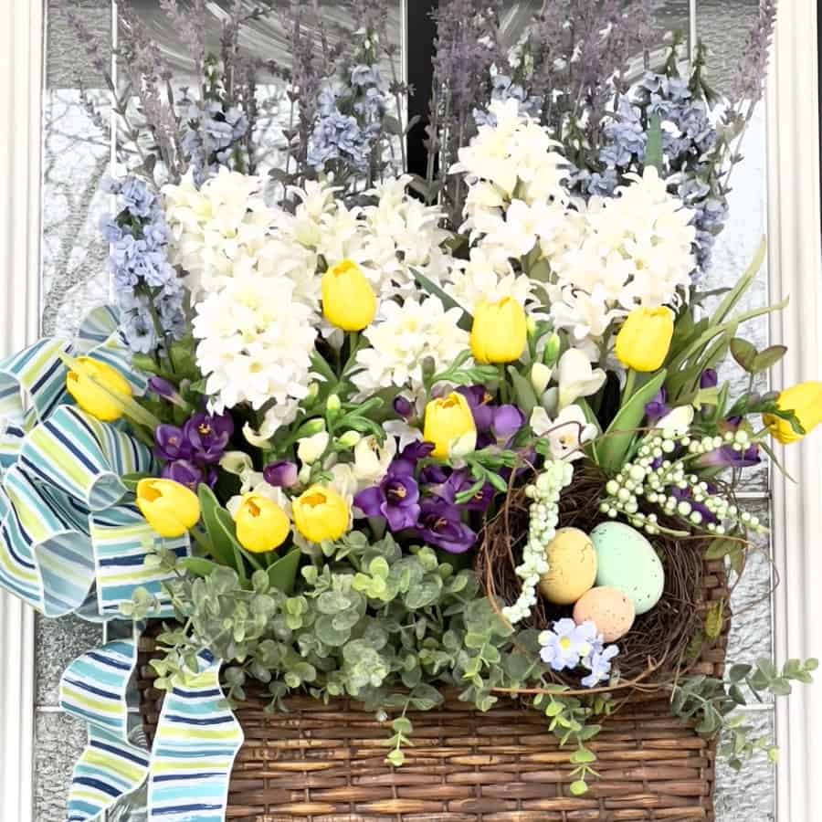 Flower basket on door 