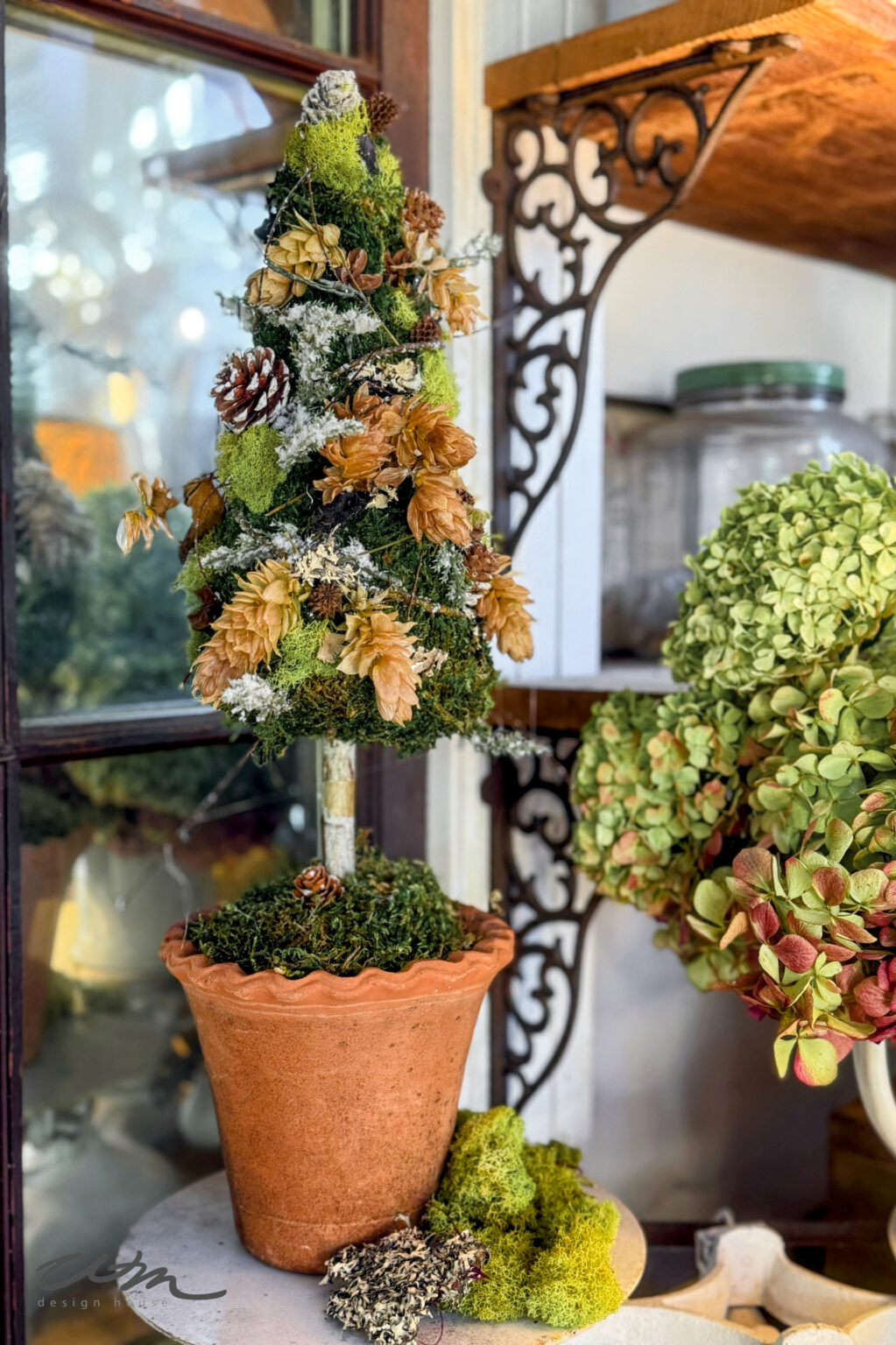 DIY Moss Cone Christmas Tree – Natural-Inspired Holiday Décor